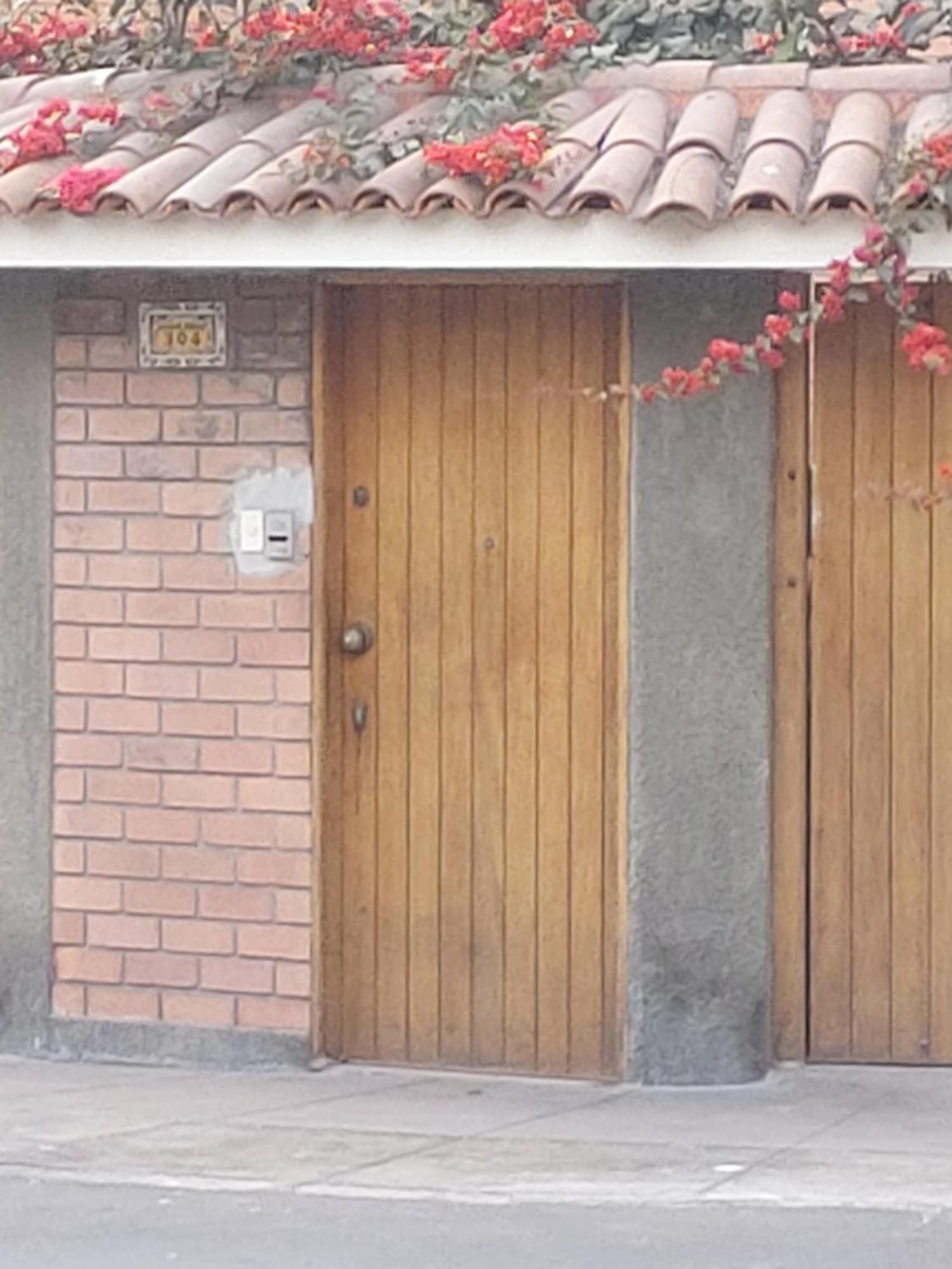 Global Family Backpackers Hostel Lima Exterior photo