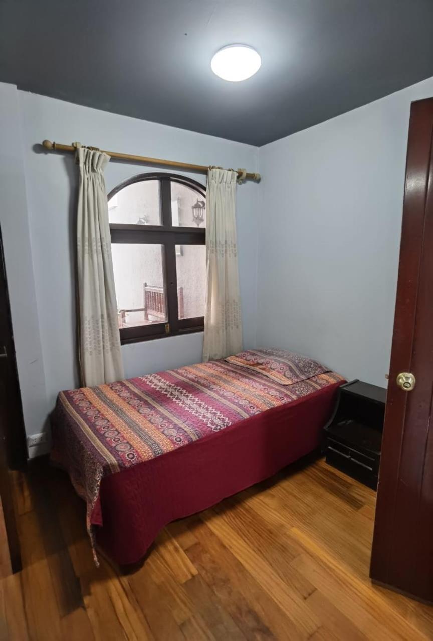 Global Family Backpackers Hostel Lima Exterior photo